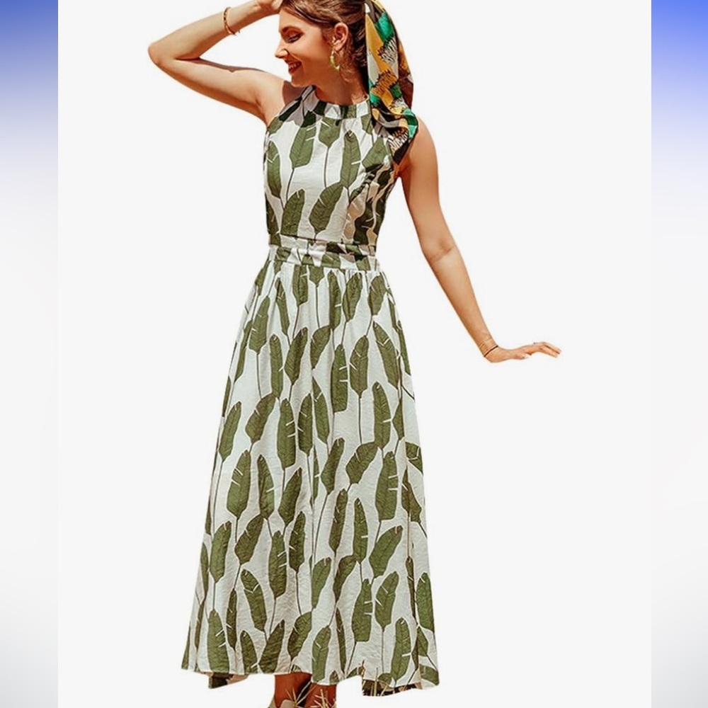 Elegant Green Leaf Print Maxi Dress